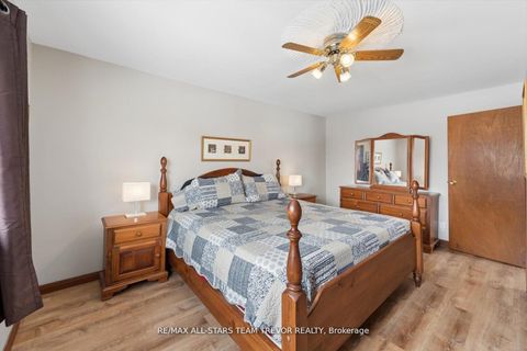 Photo 18 at 277 Parkway Avenue, Keswick South, Georgina