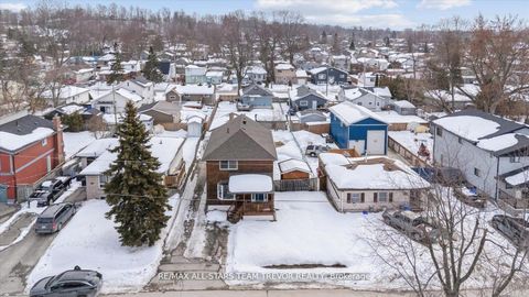 Photo 38 at 277 Parkway Avenue, Keswick South, Georgina