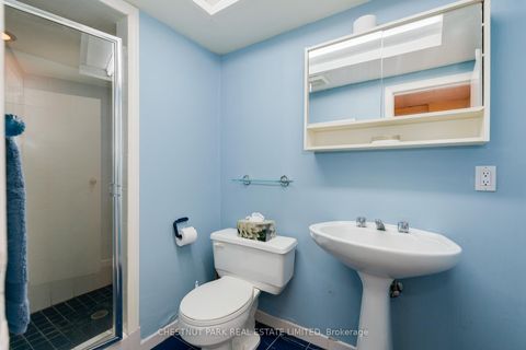 Photo 34 at 56 Poplar Plains Road, Casa Loma, Toronto