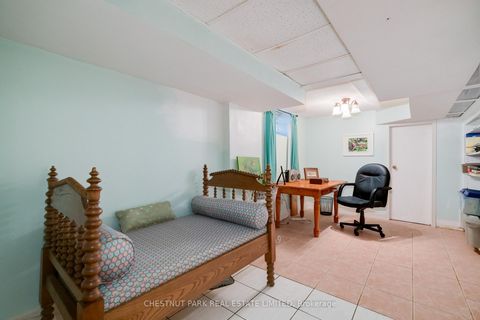 Photo 35 at 56 Poplar Plains Road, Casa Loma, Toronto