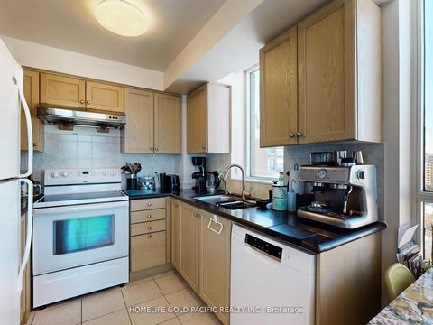 Photo 13 at 1211 - 350 Red Maple Road, Langstaff, Richmond Hill