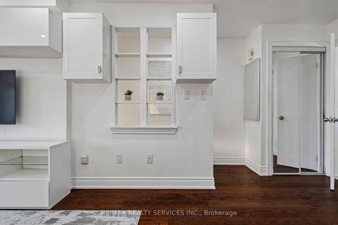 Photo 5 at 131 Charlton Settlement Avenue, Mount Dennis, Toronto