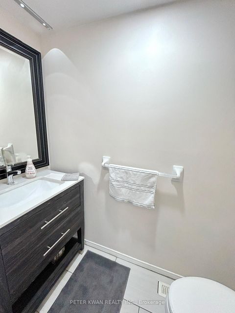 Photo 7 at 21 - 120 D'ambrosio Drive, Painswick North, Barrie