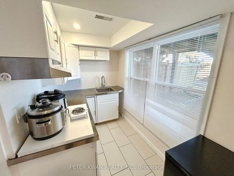 Photo 16 at 21 - 120 D'ambrosio Drive, Painswick North, Barrie