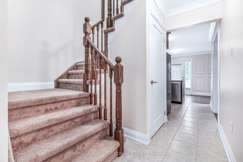 Photo 8 at 4 - 29 MADELAINE Drive, Painswick South, Barrie