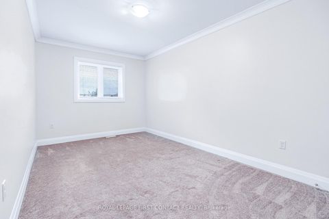 Photo 10 at 4 - 29 MADELAINE Drive, Painswick South, Barrie