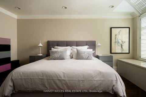 Photo 12 at 3 - 12 Macpherson Avenue, Annex, Toronto