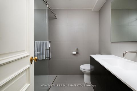 Photo 19 at 3 - 12 Macpherson Avenue, Annex, Toronto