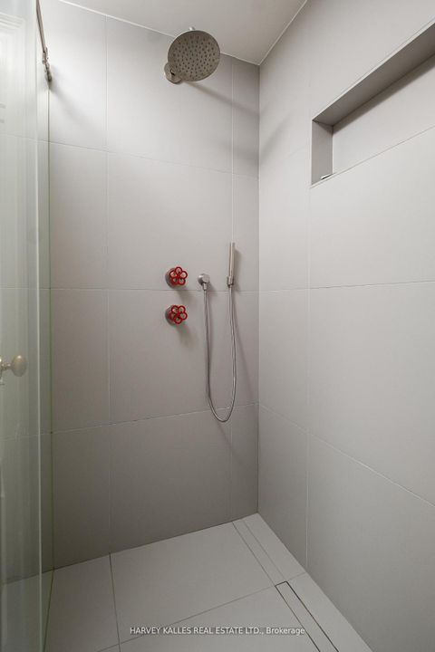 Photo 20 at 3 - 12 Macpherson Avenue, Annex, Toronto