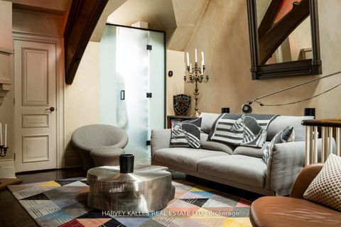 Photo 25 at 3 - 12 Macpherson Avenue, Annex, Toronto