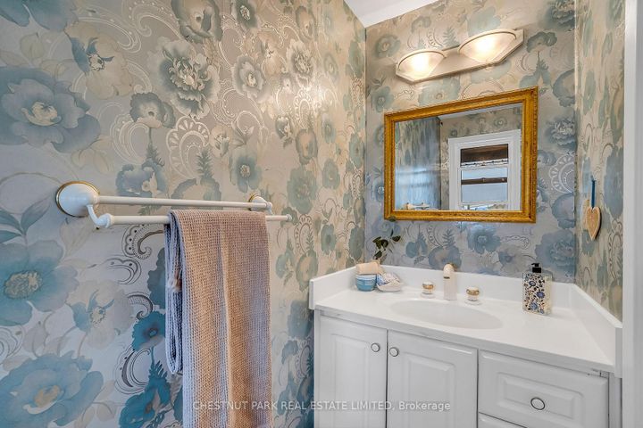 Photo 7 at 91 Bellefontaine Street, L'Amoreaux, Toronto