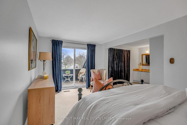 Photo 10 at 91 Bellefontaine Street, L'Amoreaux, Toronto