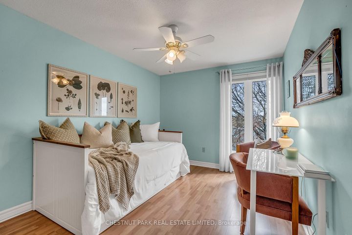 Photo 13 at 91 Bellefontaine Street, L'Amoreaux, Toronto