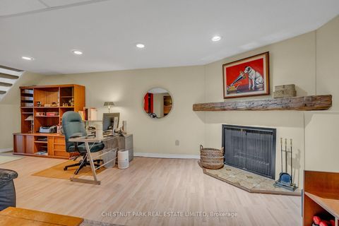 Photo 18 at 91 Bellefontaine Street, L'Amoreaux, Toronto