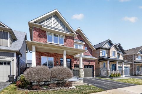 Photo 2 at 98 Britannia Avenue E, Windfields, Oshawa