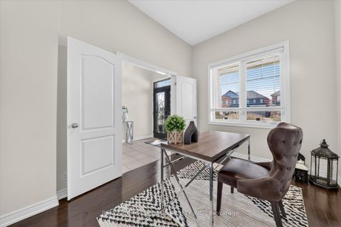 Photo 7 at 98 Britannia Avenue E, Windfields, Oshawa