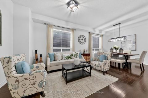 Photo 8 at 98 Britannia Avenue E, Windfields, Oshawa