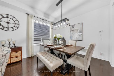 Photo 11 at 98 Britannia Avenue E, Windfields, Oshawa