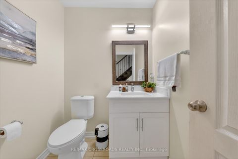 Photo 19 at 98 Britannia Avenue E, Windfields, Oshawa