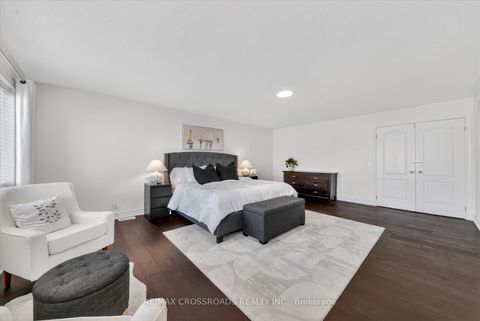 Photo 23 at 98 Britannia Avenue E, Windfields, Oshawa