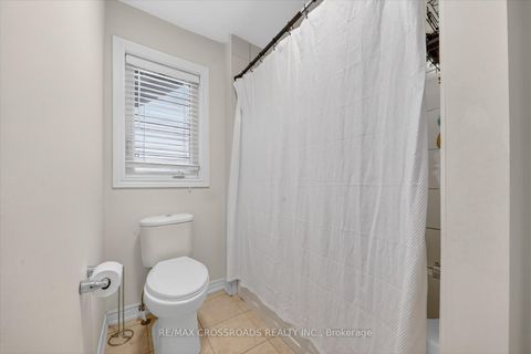 Photo 31 at 98 Britannia Avenue E, Windfields, Oshawa