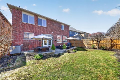 Photo 42 at 98 Britannia Avenue E, Windfields, Oshawa