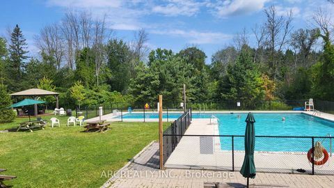 Photo 14 at 105 Horseshoe Circle, Pefferlaw, Georgina