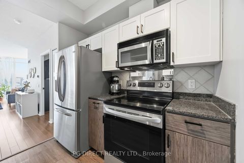 Photo 9 at 3302 - 361 Front Street W, Waterfront Communities C1, Toronto