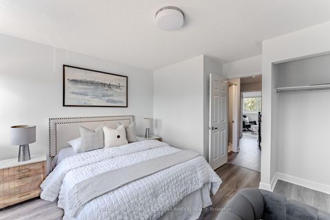 Photo 11 at 20 - 224 Rosemount Avenue, Weston, Toronto