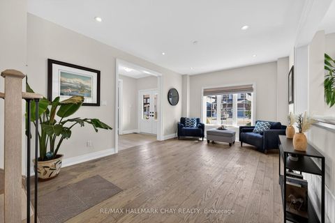 Photo 6 at 2 Cypress Point Street, Holly, Barrie