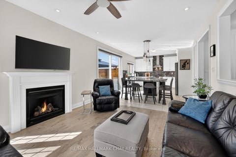 Photo 13 at 2 Cypress Point Street, Holly, Barrie