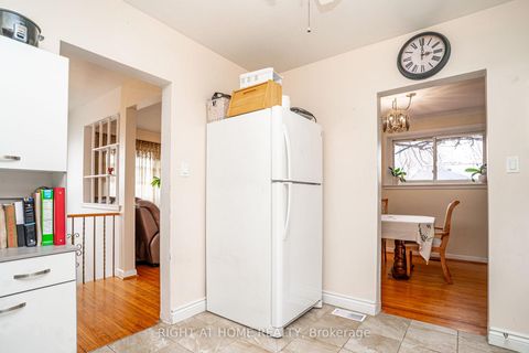 Photo 15 at 67 Torrance Road, Eglinton East, Toronto