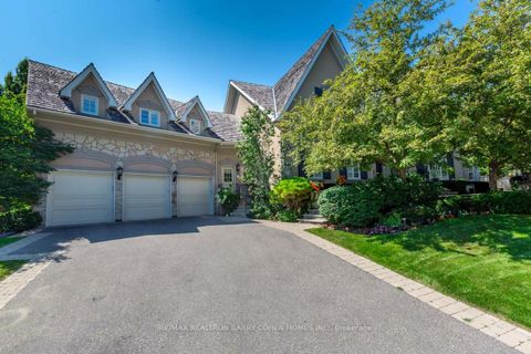 Photo 2 at 17 Bayview Ridge, York Mills, Toronto