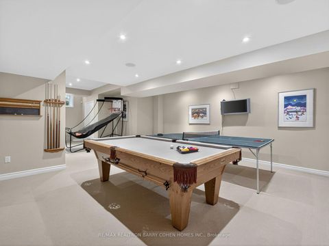 Photo 26 at 17 Bayview Ridge, York Mills, Toronto