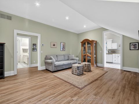 Photo 28 at 17 Bayview Ridge, York Mills, Toronto