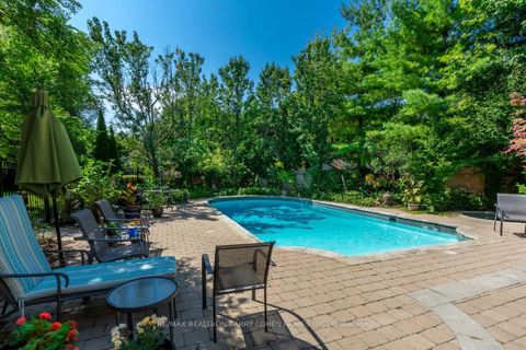 Photo 32 at 17 Bayview Ridge, York Mills, Toronto