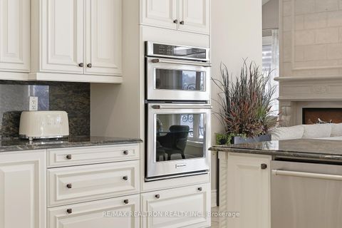 Photo 12 at 129 Country Club Drive, Rural King, King