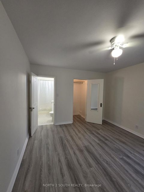 Photo 20 at 210 - 707 Eglinton Avenue W, Forest Hill South, Toronto
