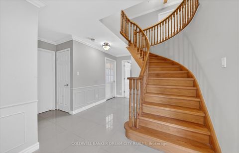 Photo 4 at 3 Windrush Trail, Highland Creek, Toronto