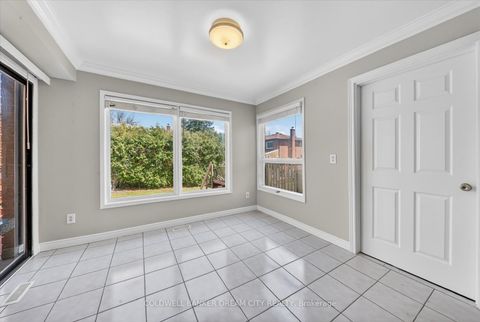 Photo 11 at 3 Windrush Trail, Highland Creek, Toronto