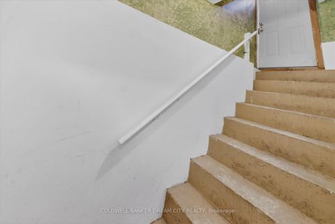 Photo 43 at 3 Windrush Trail, Highland Creek, Toronto