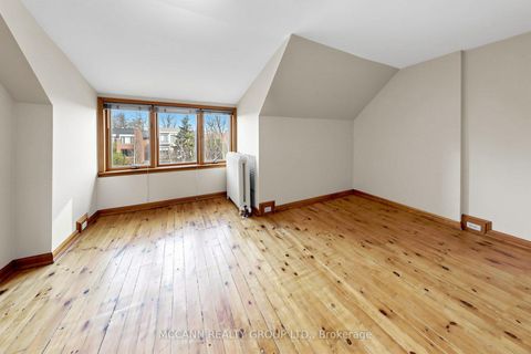 Photo 29 at 252 Sheldrake Boulevard, Mount Pleasant East, Toronto