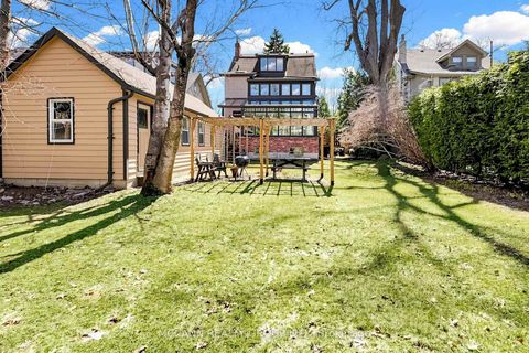 Photo 36 at 252 Sheldrake Boulevard, Mount Pleasant East, Toronto