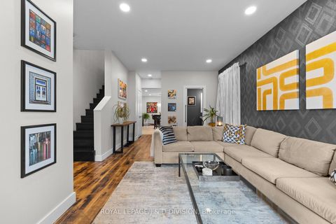 Photo 3 at 71 Madelaine Avenue, Oakridge, Toronto