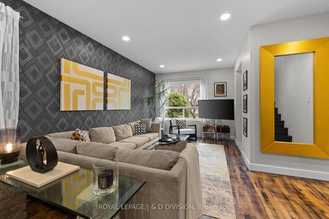 Photo 4 at 71 Madelaine Avenue, Oakridge, Toronto