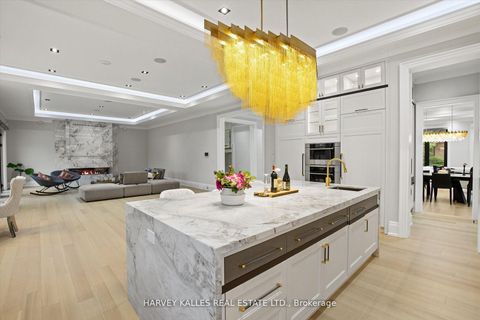 Photo 15 at 1 Silvergrove Road, Windfields, Toronto