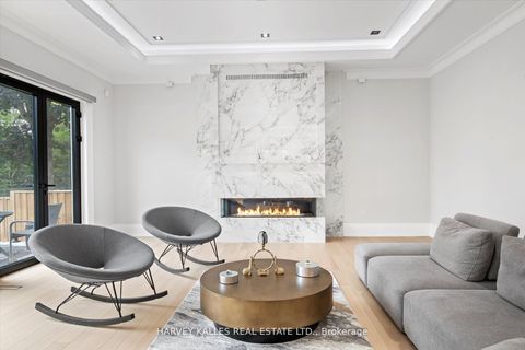 Photo 17 at 1 Silvergrove Road, Windfields, Toronto