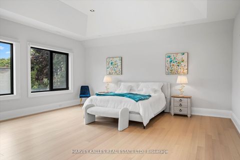 Photo 20 at 1 Silvergrove Road, Windfields, Toronto