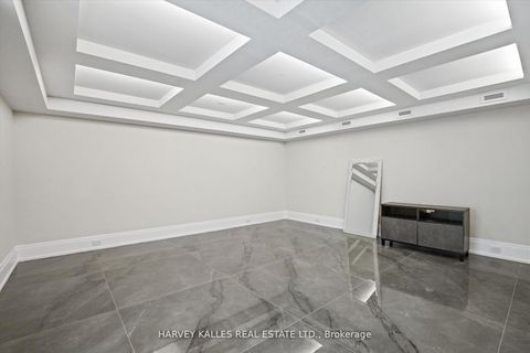 Photo 33 at 1 Silvergrove Road, Windfields, Toronto