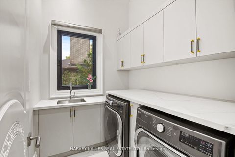 Photo 34 at 1 Silvergrove Road, Windfields, Toronto